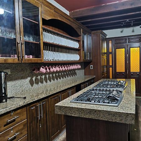 Central Hostel Boutique 안티구아 과테말라 외부 사진